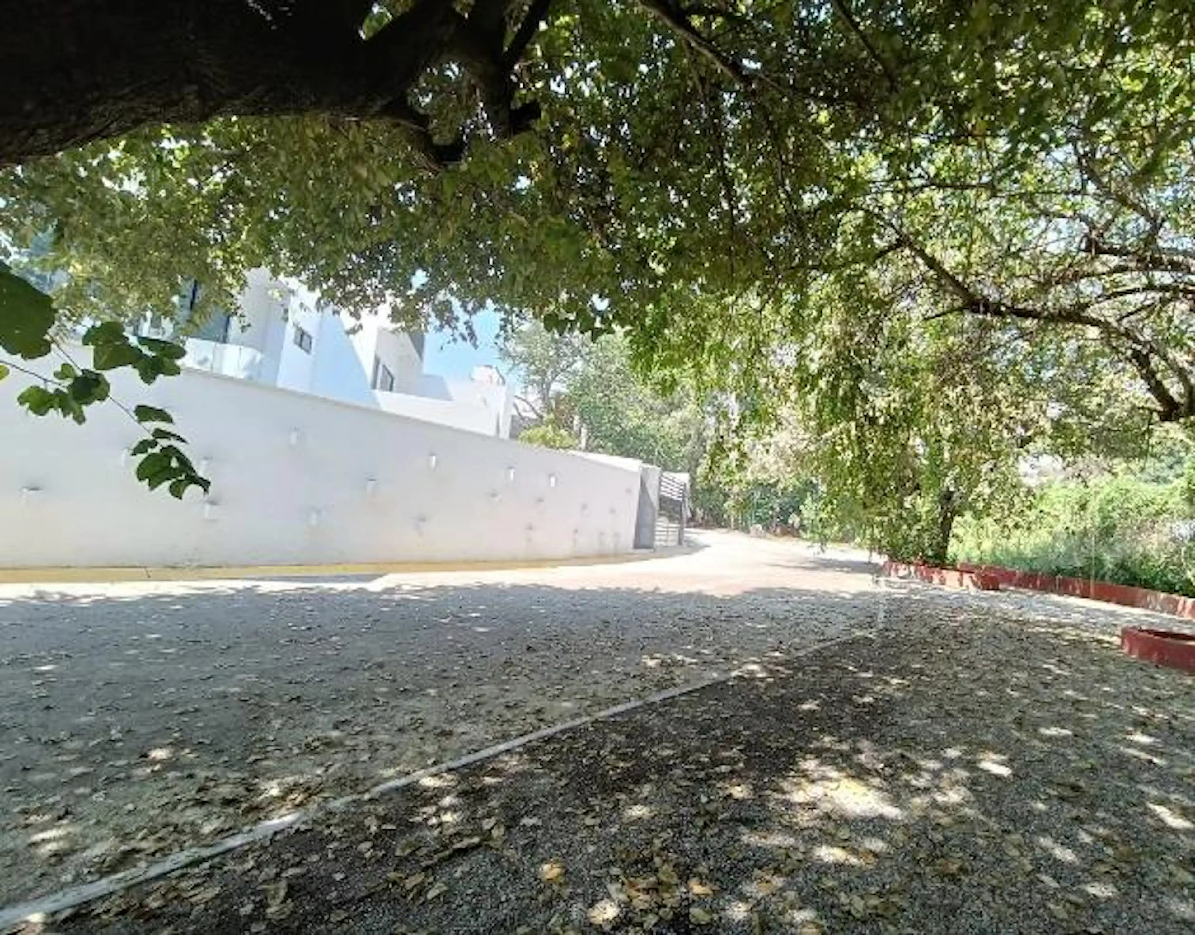 TERRENO EN LOMAS DE CUERNAVACA