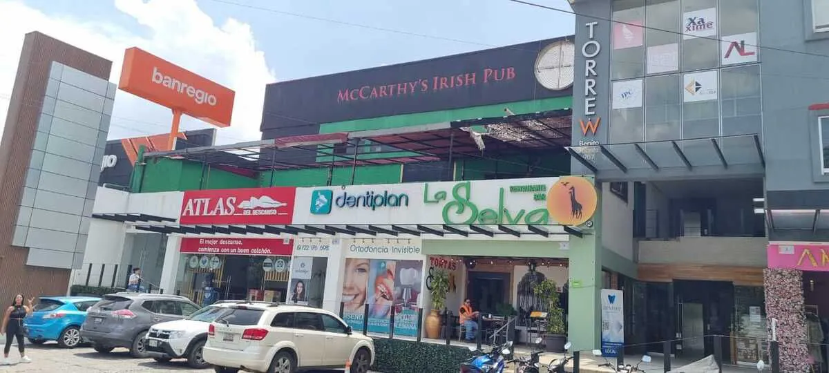 Local Comercial Spot2