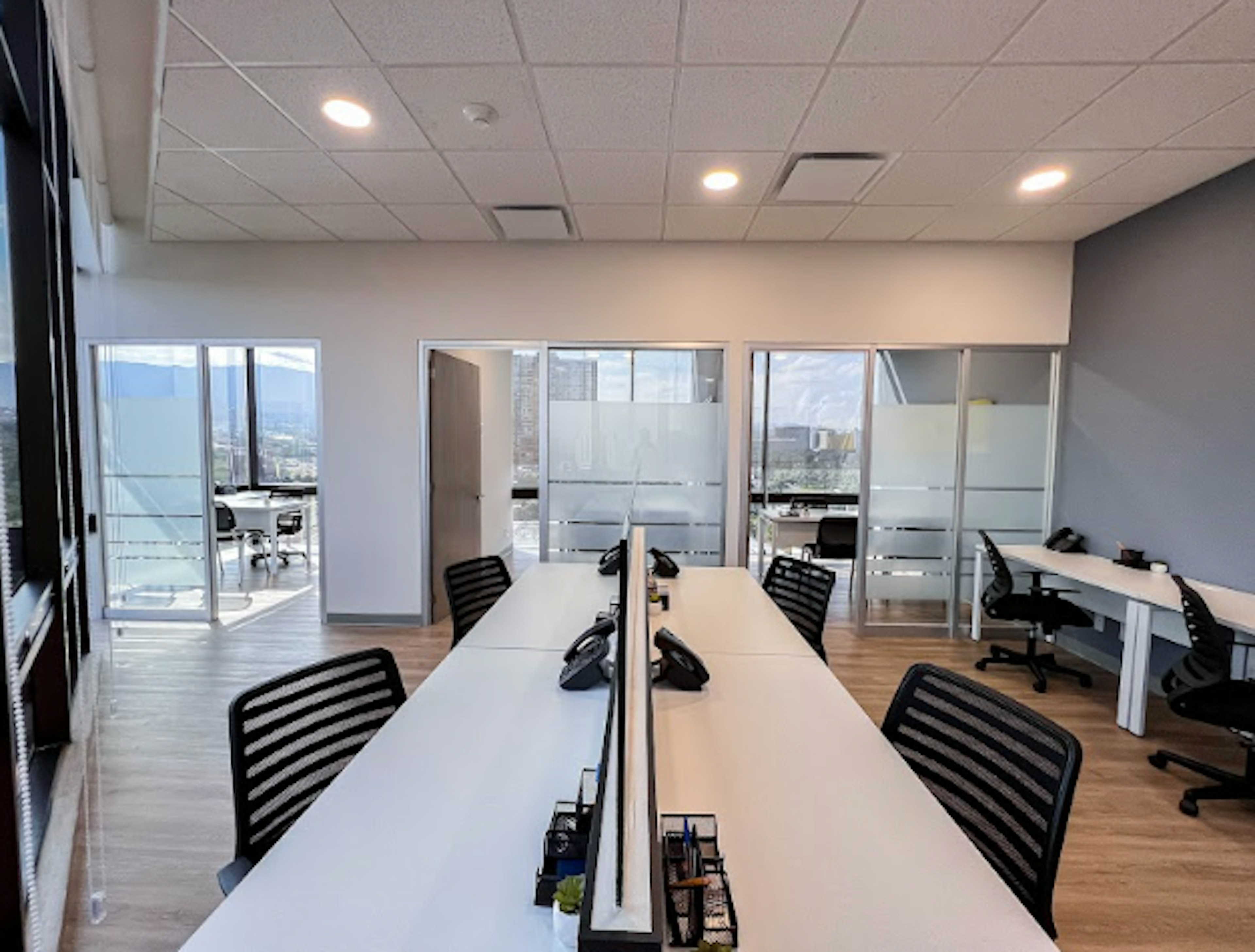 Oficina De 4-6 Personas-photo