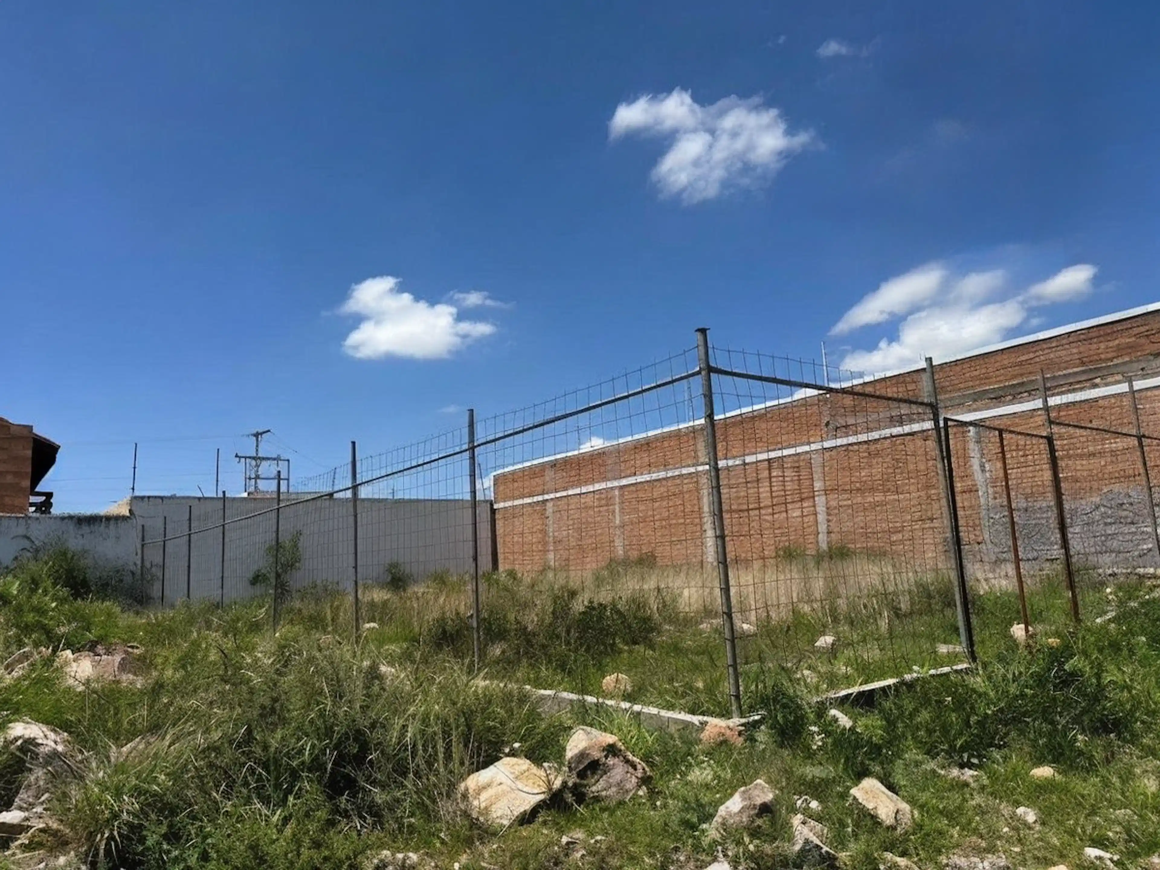 Terreno En Venta En Col. Del Bosque