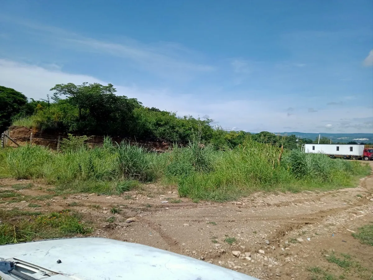 Terreno Spot2