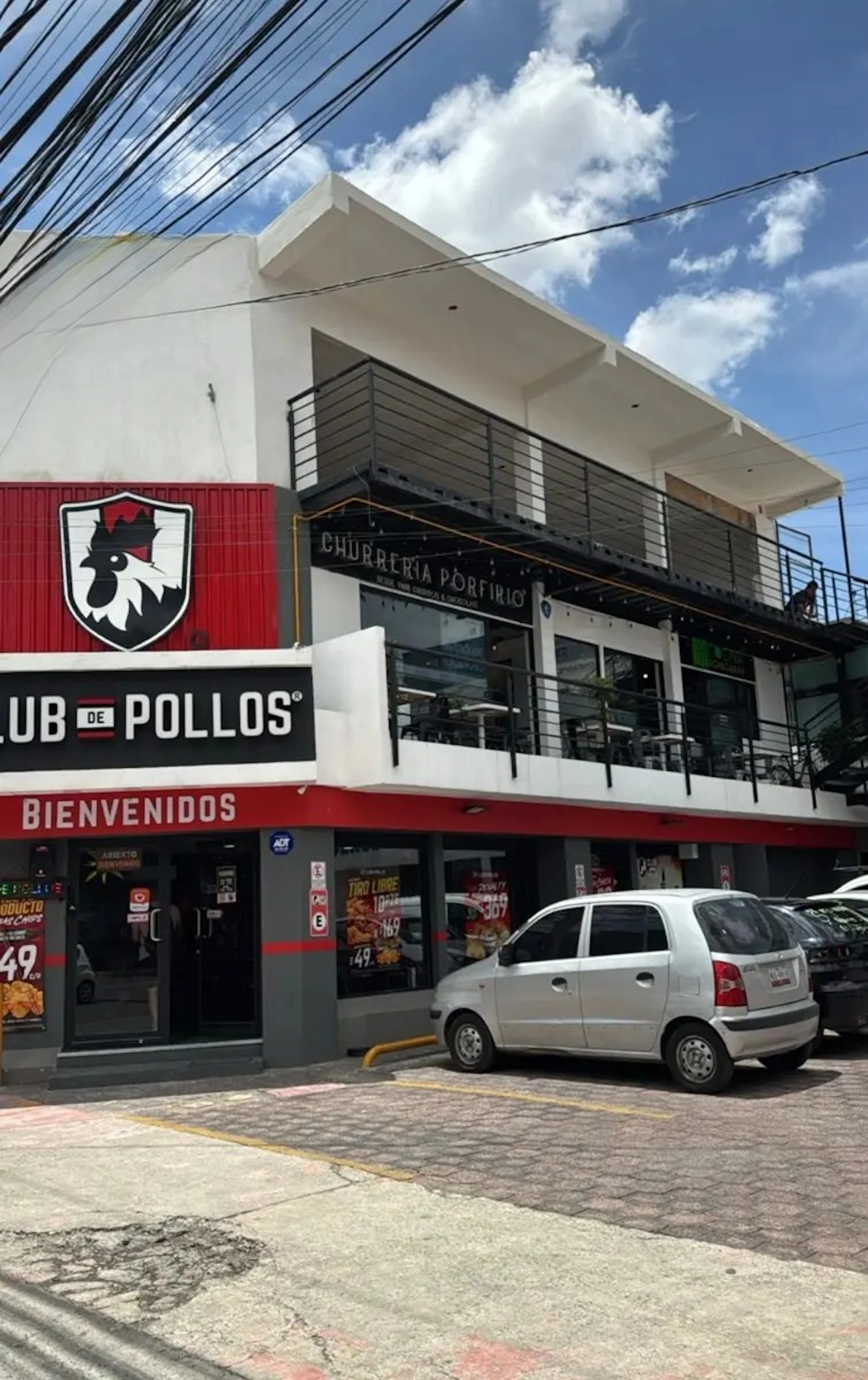 Local Comercial Spot2