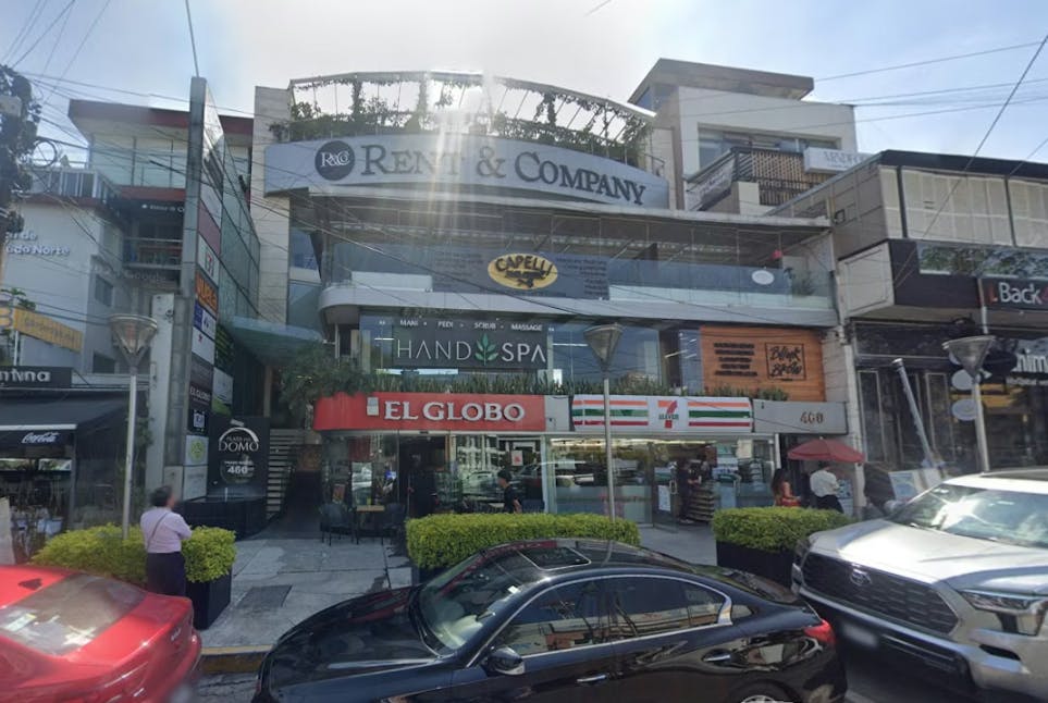 Local Comercial Spot2