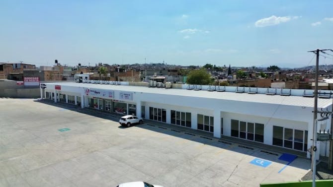 Local Comercial Spot2