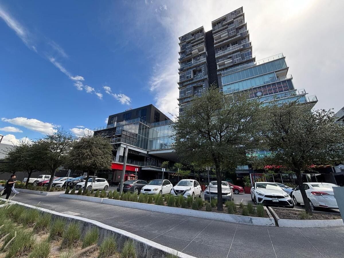 Local Comercial Spot2