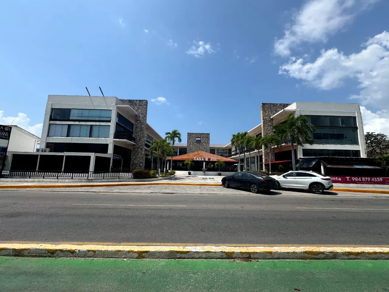 Local Comercial Spot2