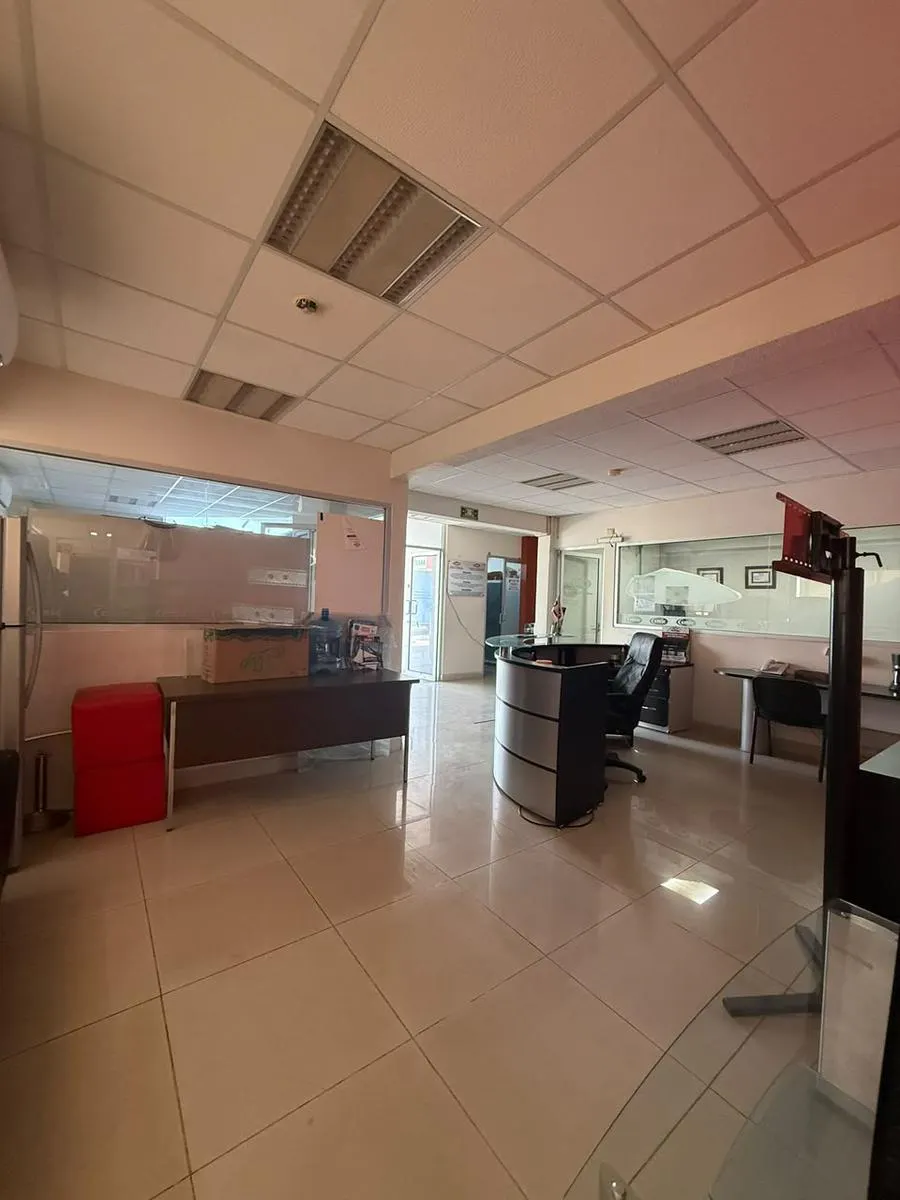 Local Comercial Spot2
