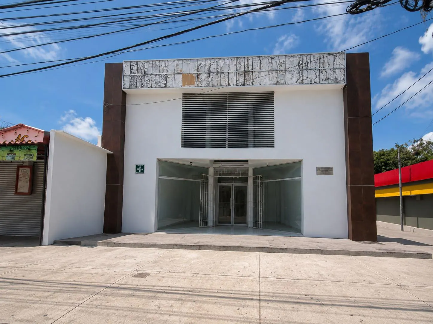 Local Comercial Spot2
