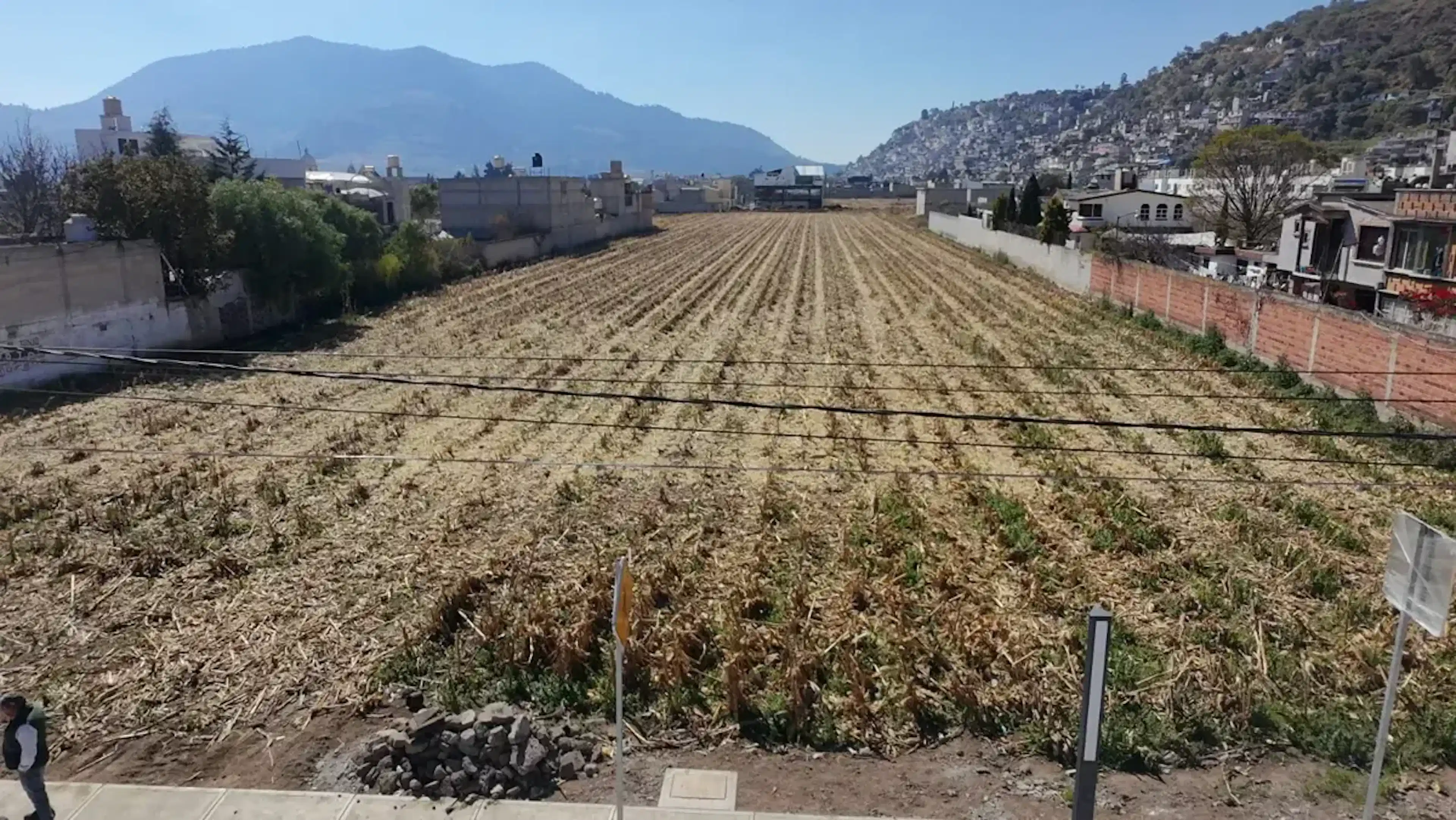 Terreno en venta en Santiaguito Cuaxustenco, Tenango del Valle, México