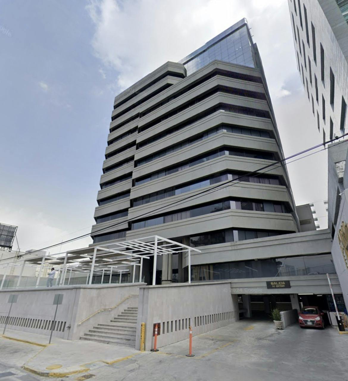 Local Comercial Spot2