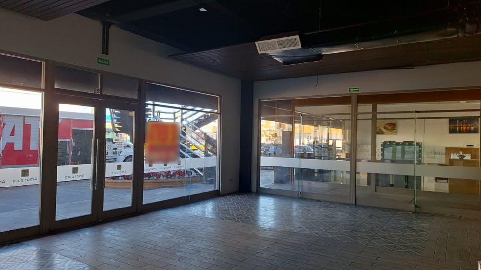 Local Comercial Spot2