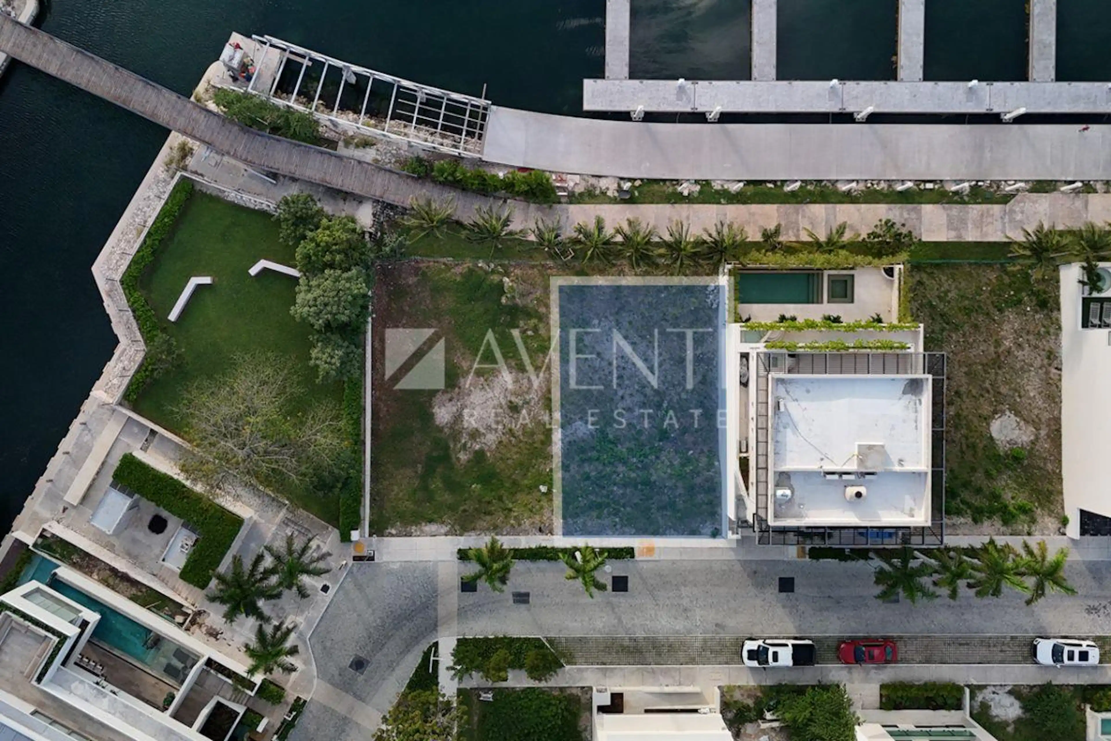 Terreno Habitacional En Venta, La Marina, Puerto Cancún