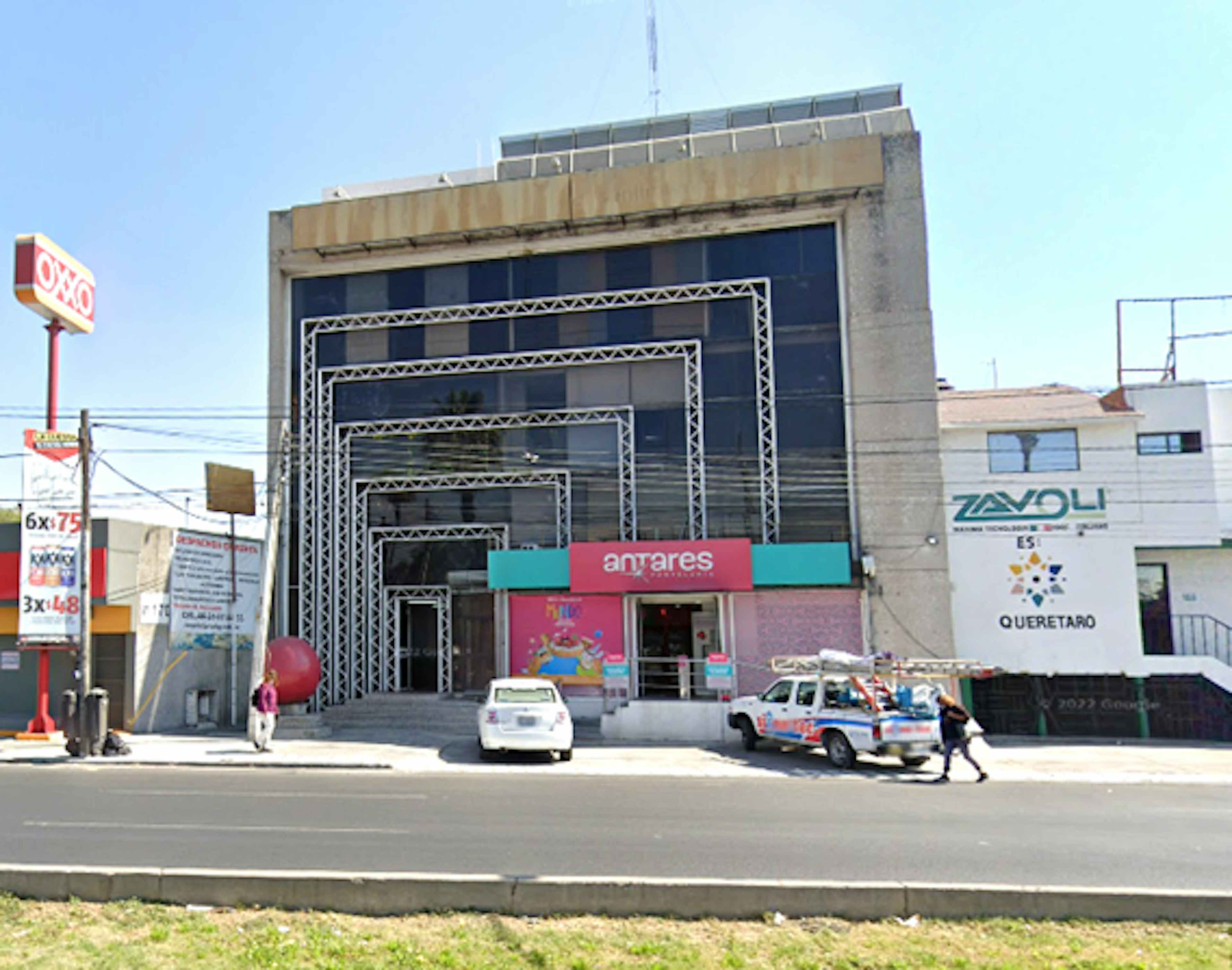 Avenida 5 De Febrero 170