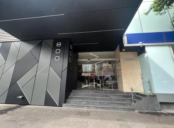 Local Comercial Spot2