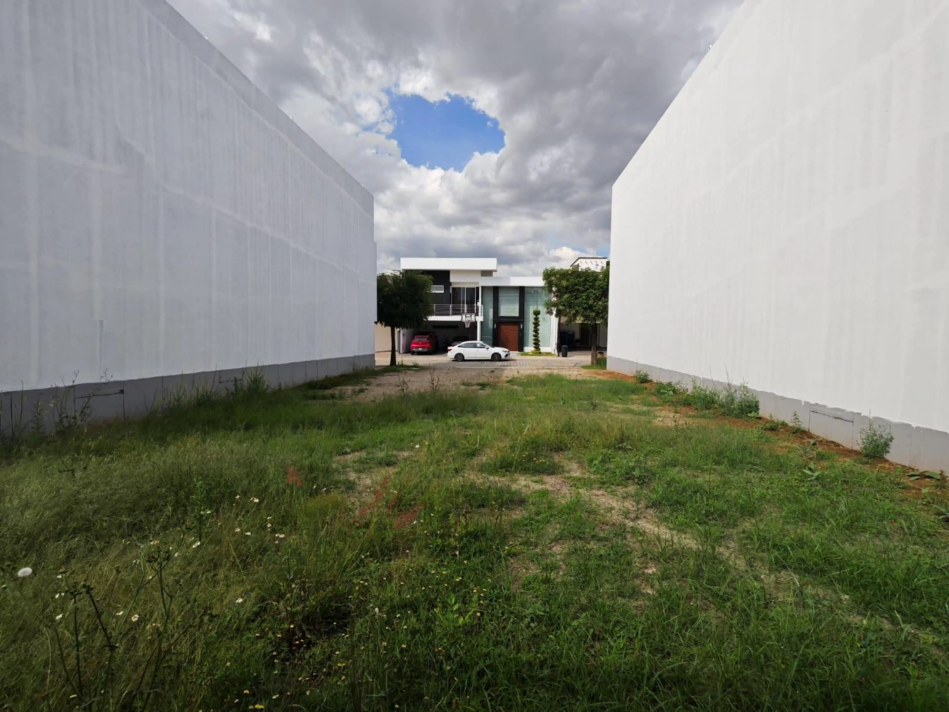 Terreno En Venta, 302.02m2, Parque San Luis Potosí, Cascatta, Lomas De Angelópolis, Puebla