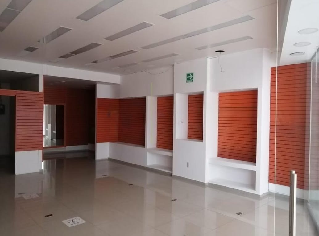 Local Comercial Spot2