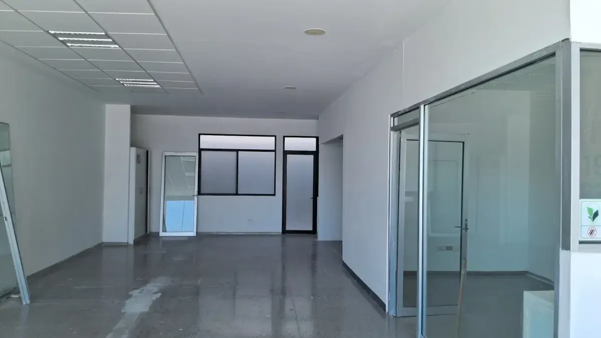 Local Comercial Spot2