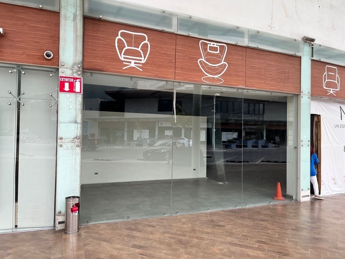 Local Comercial Spot2