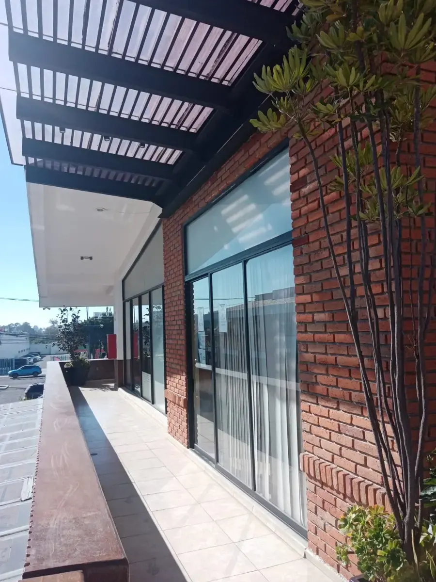 Local Comercial Spot2