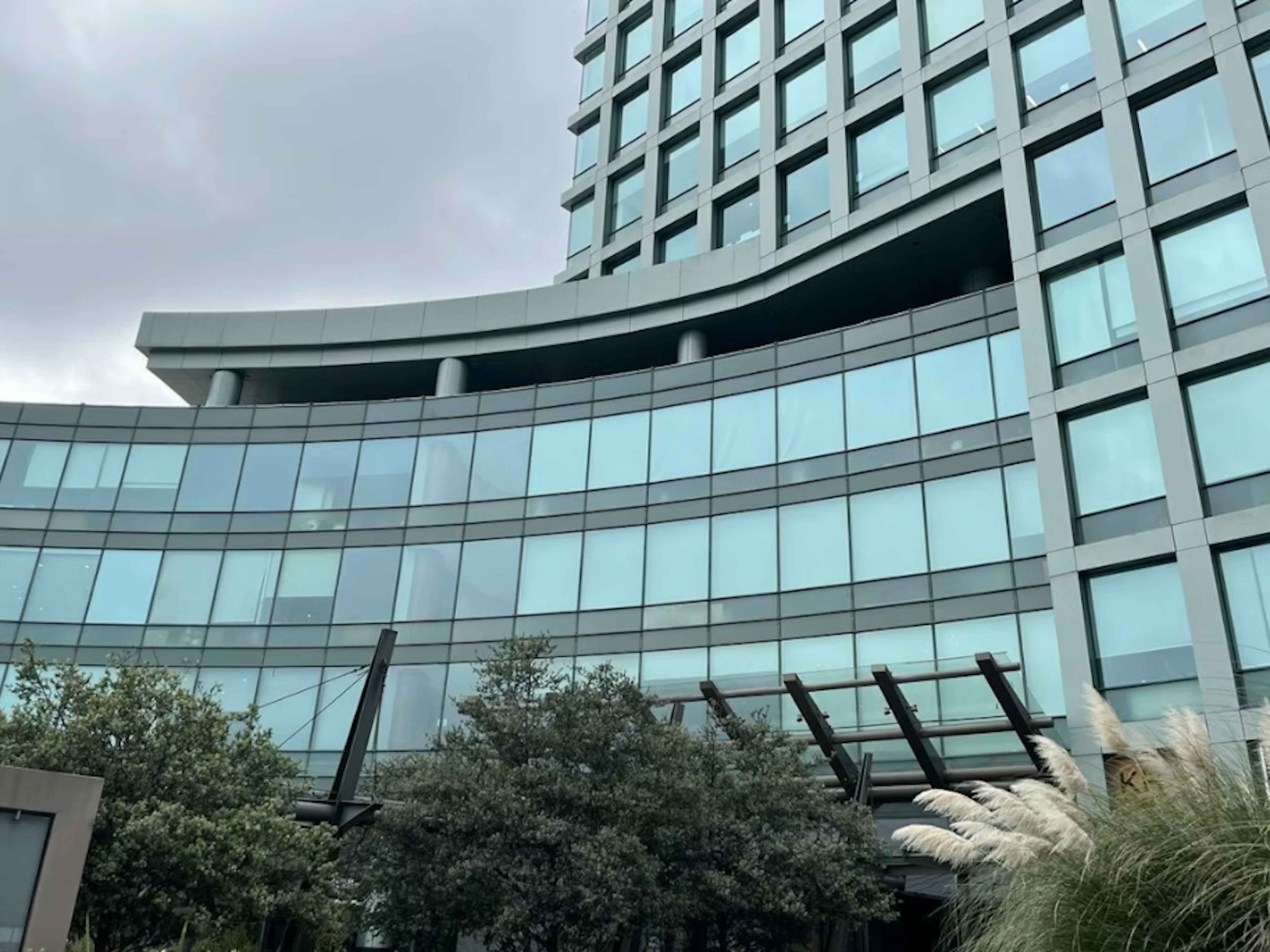 Paseo De Los Laureles 458