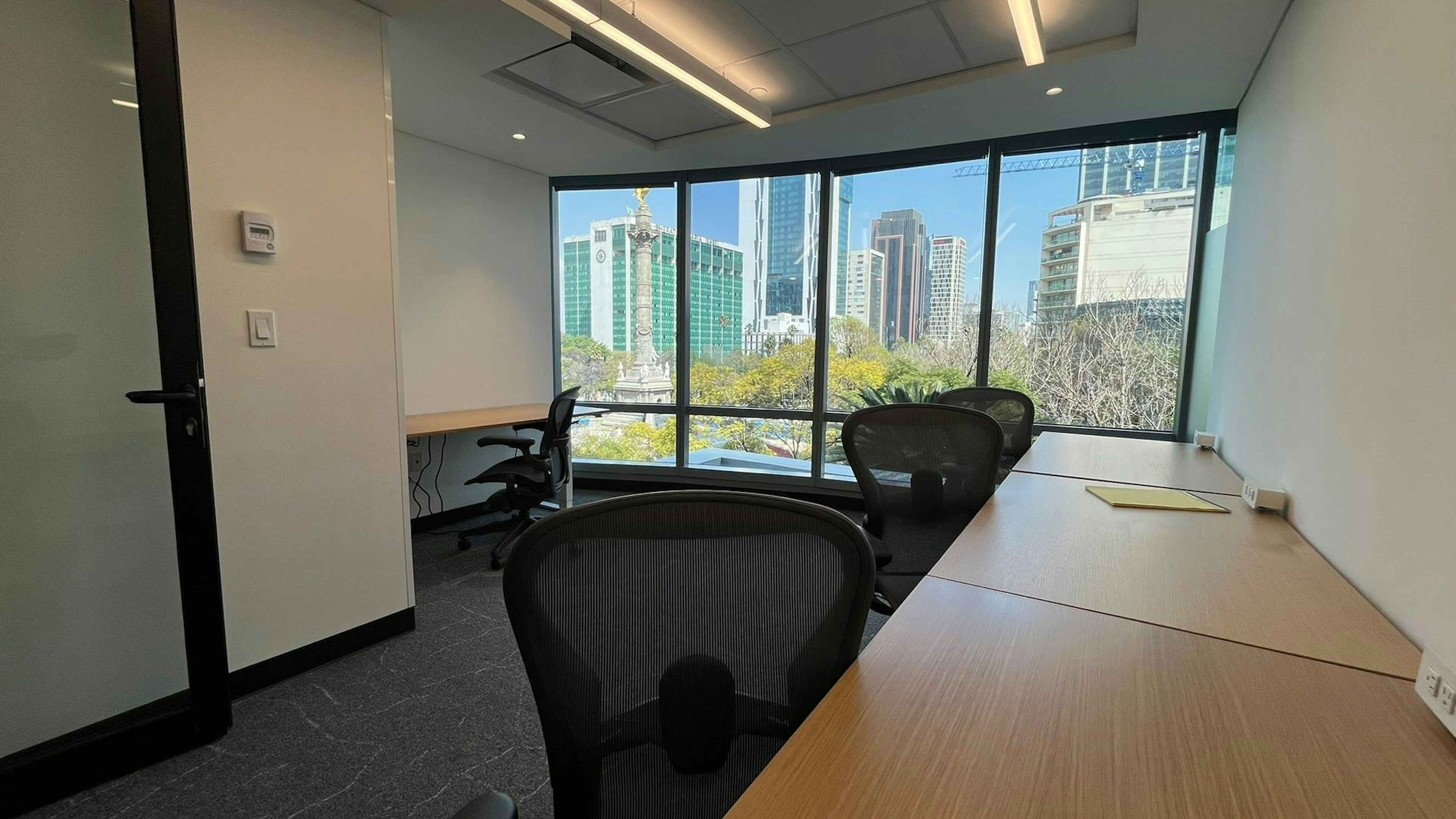 Avenida Paseo De La Reforma 350