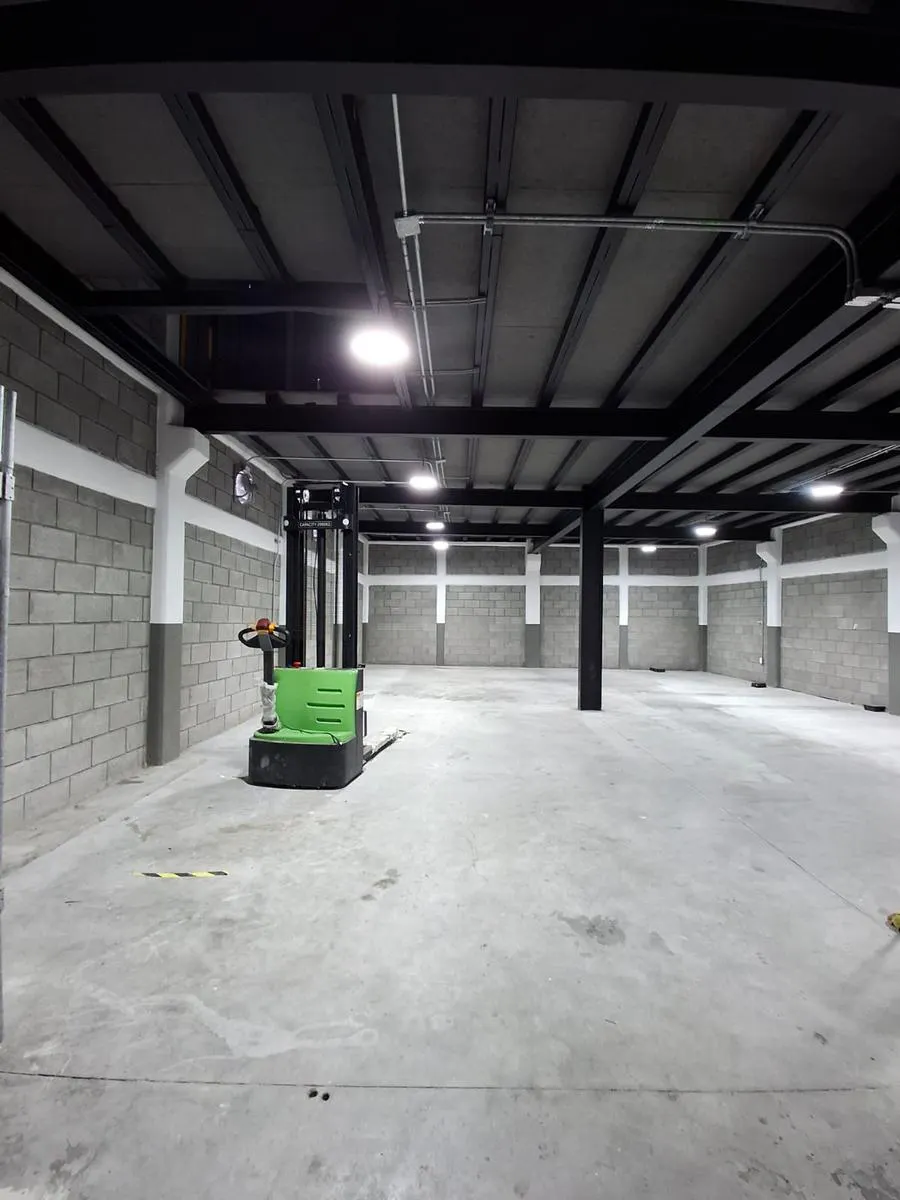 Industrial Spot2