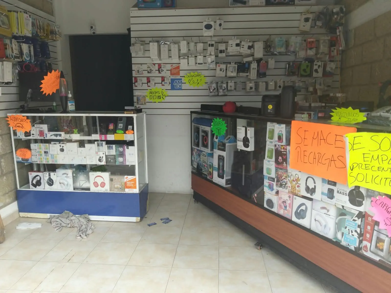 Local Comercial Spot2