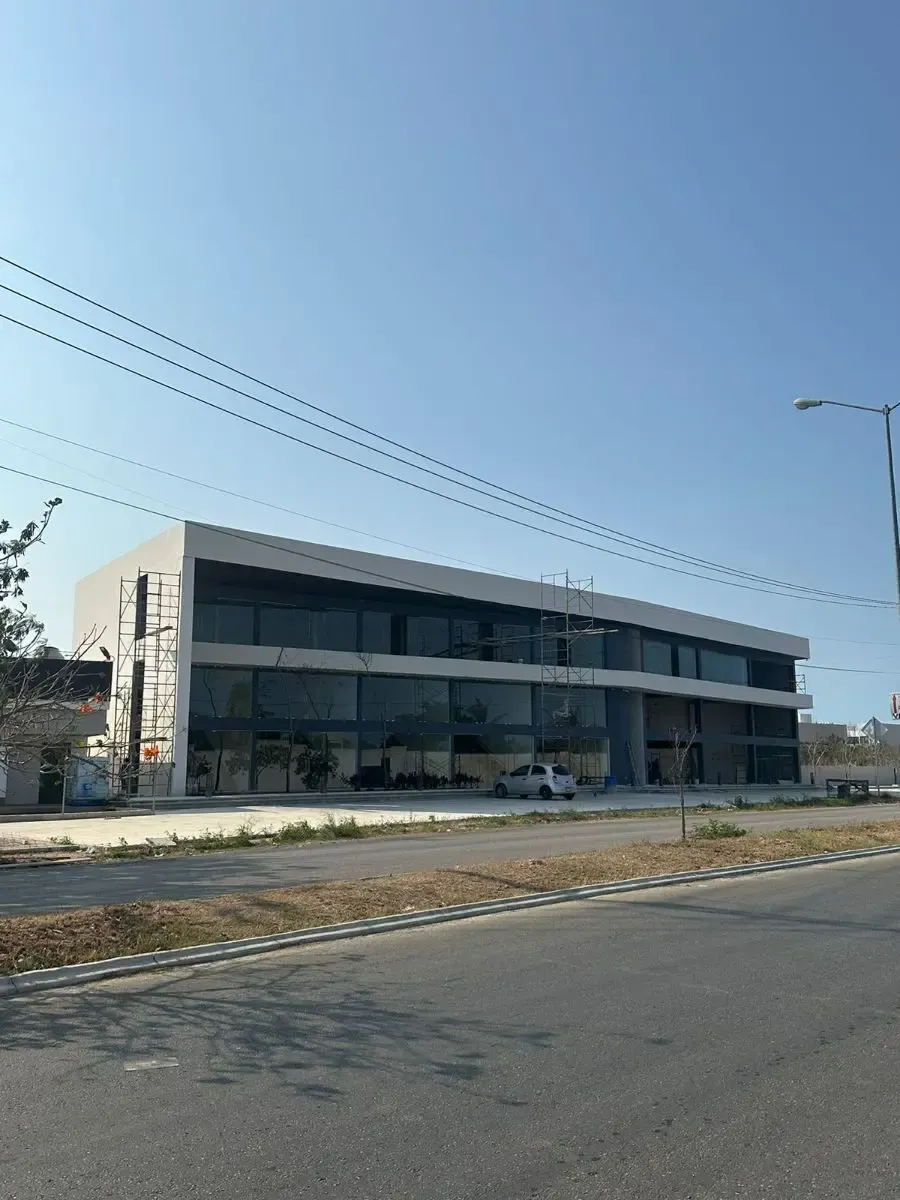 Local Comercial Spot2
