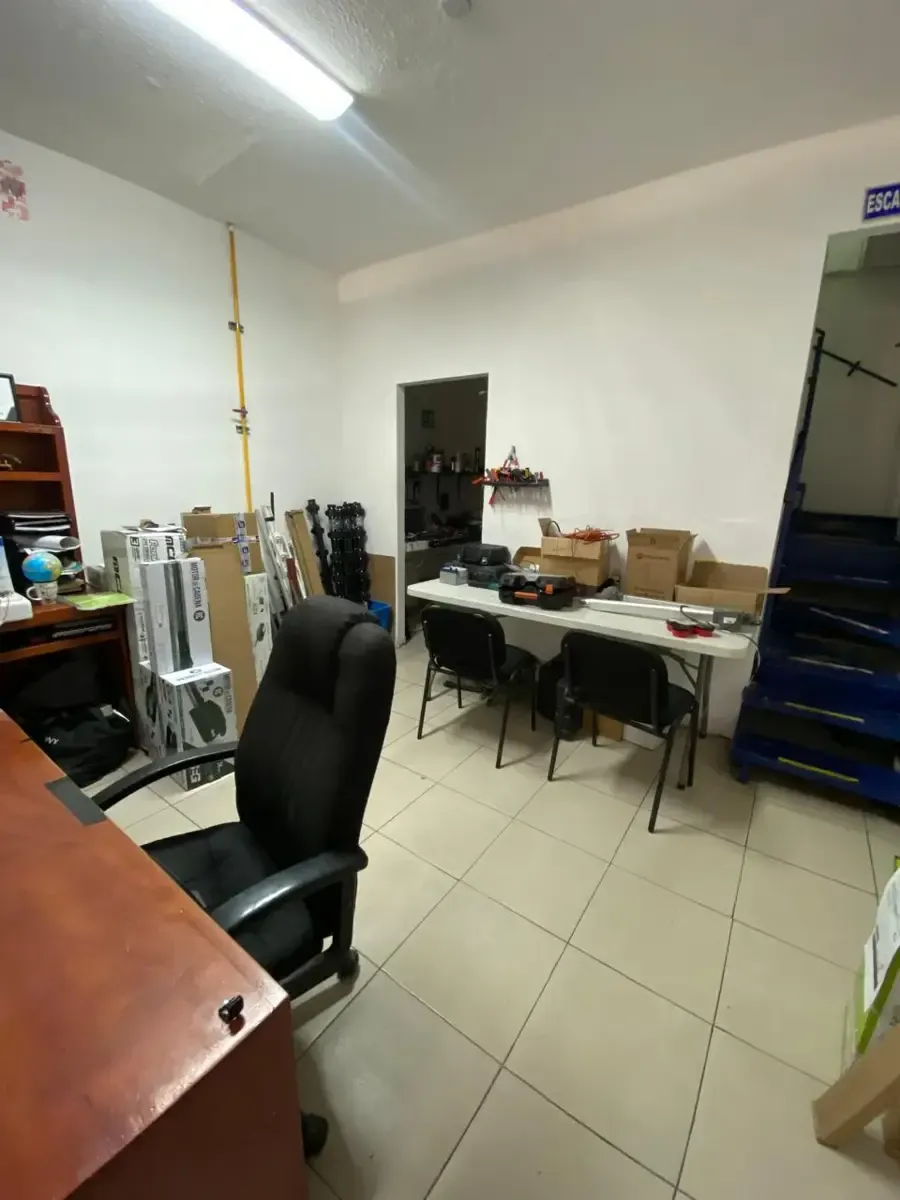 Local Comercial Spot2