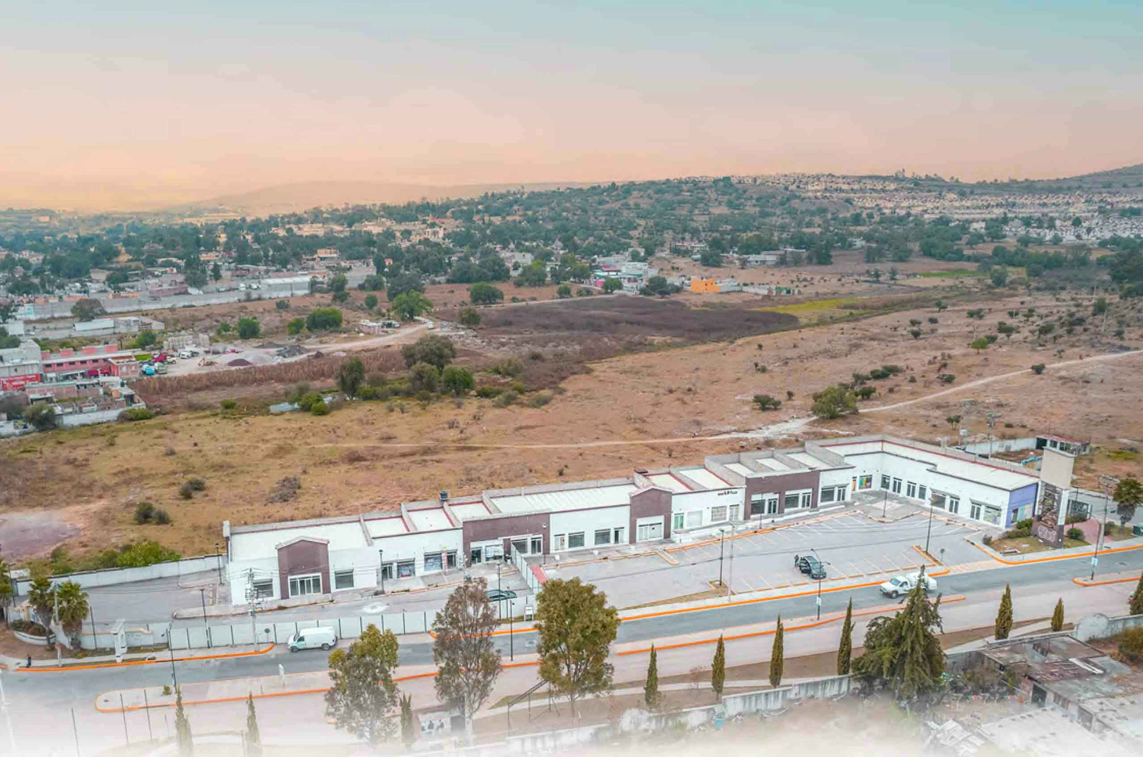 Avenida Paseo Del Rey. 018