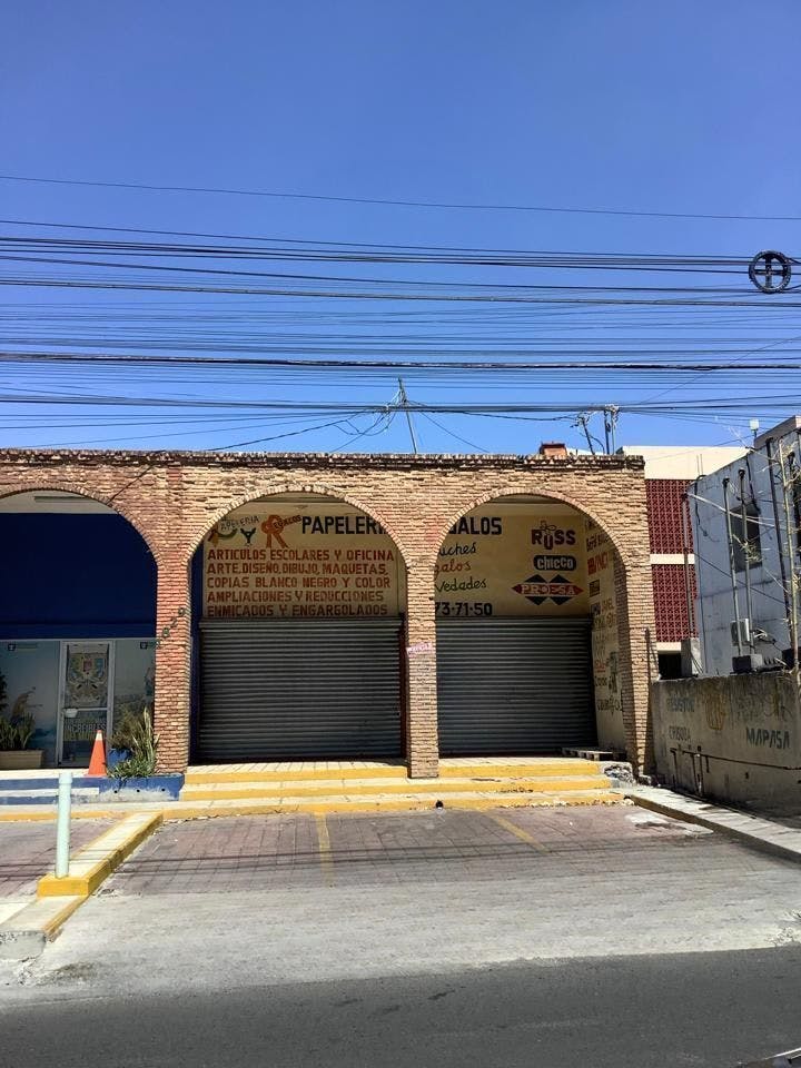 Local Comercial Spot2