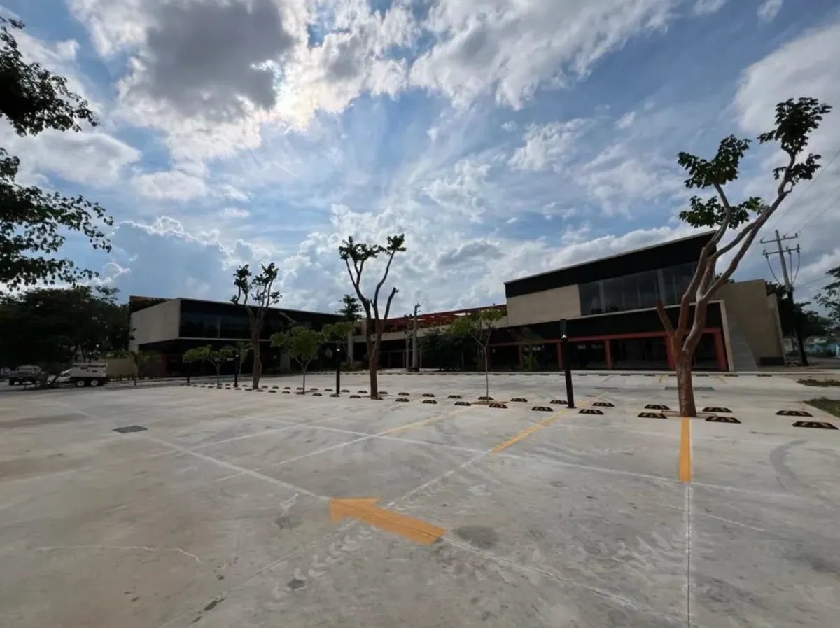 Local Comercial Spot2