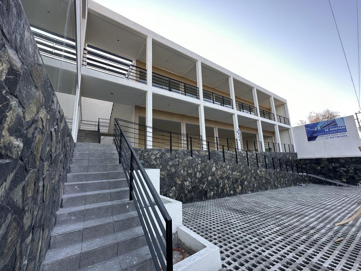 Local Comercial Spot2