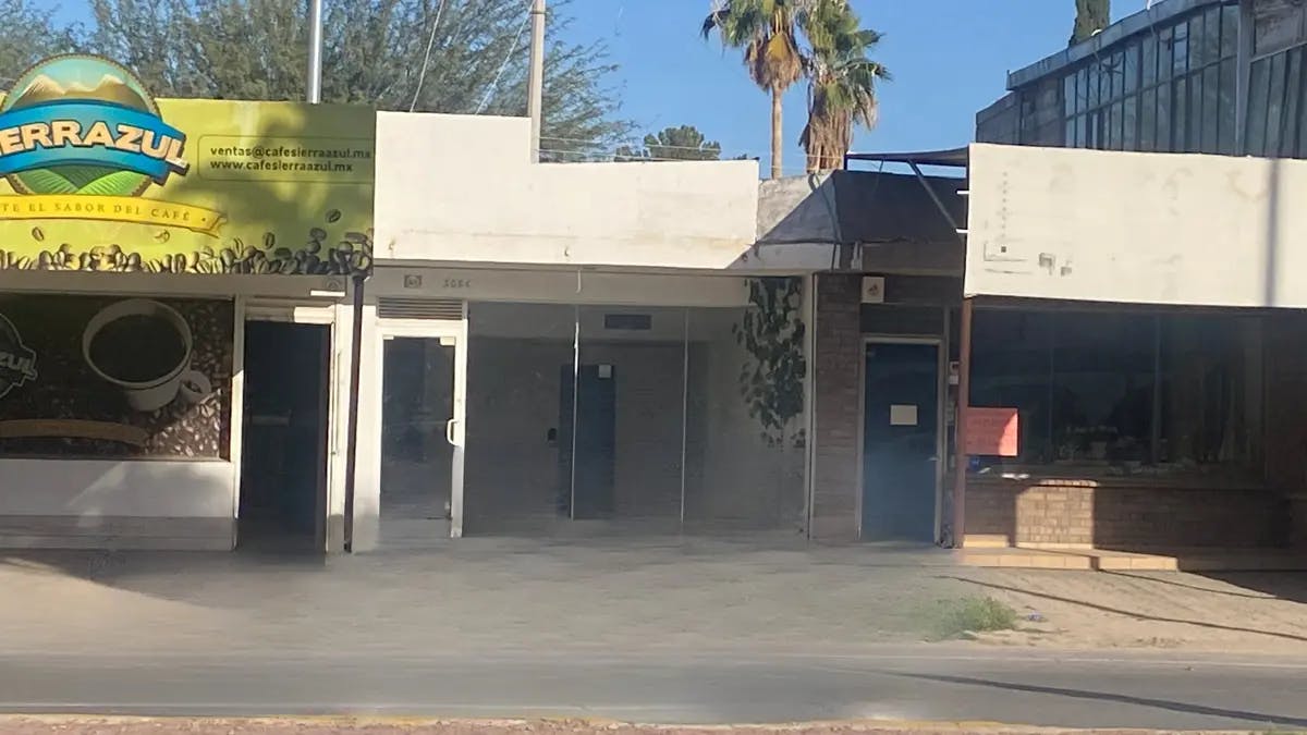 Local Comercial Spot2