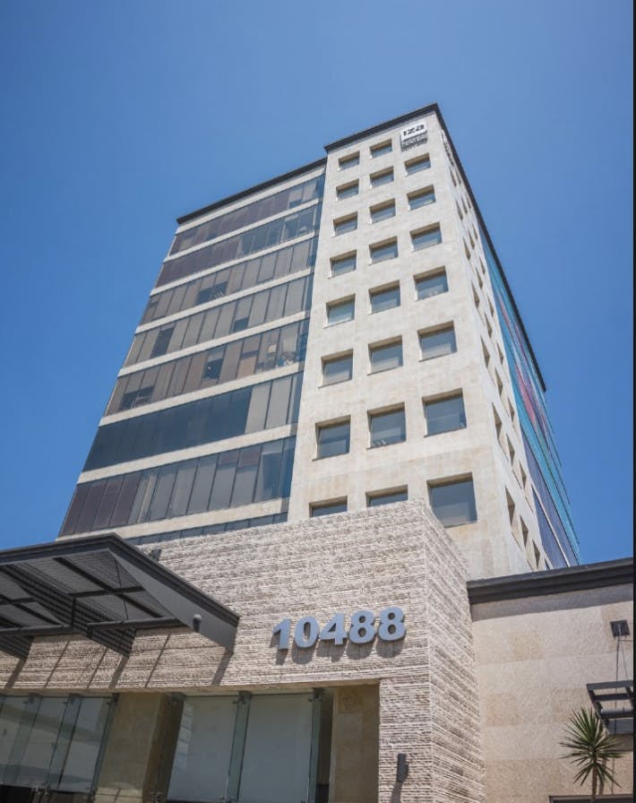 Local Comercial Spot2