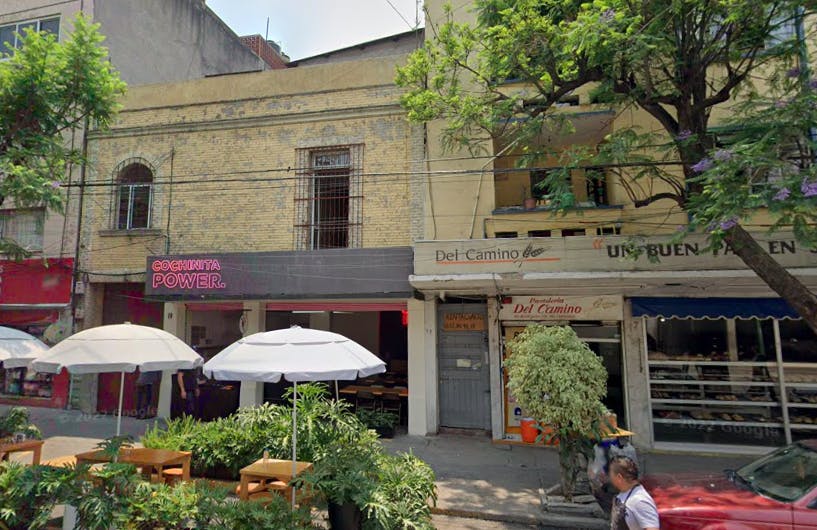 Local Comercial Spot2