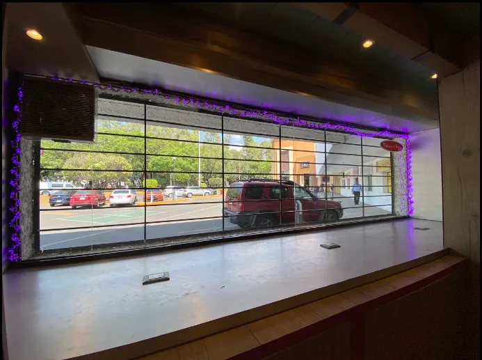 Local Comercial Spot2