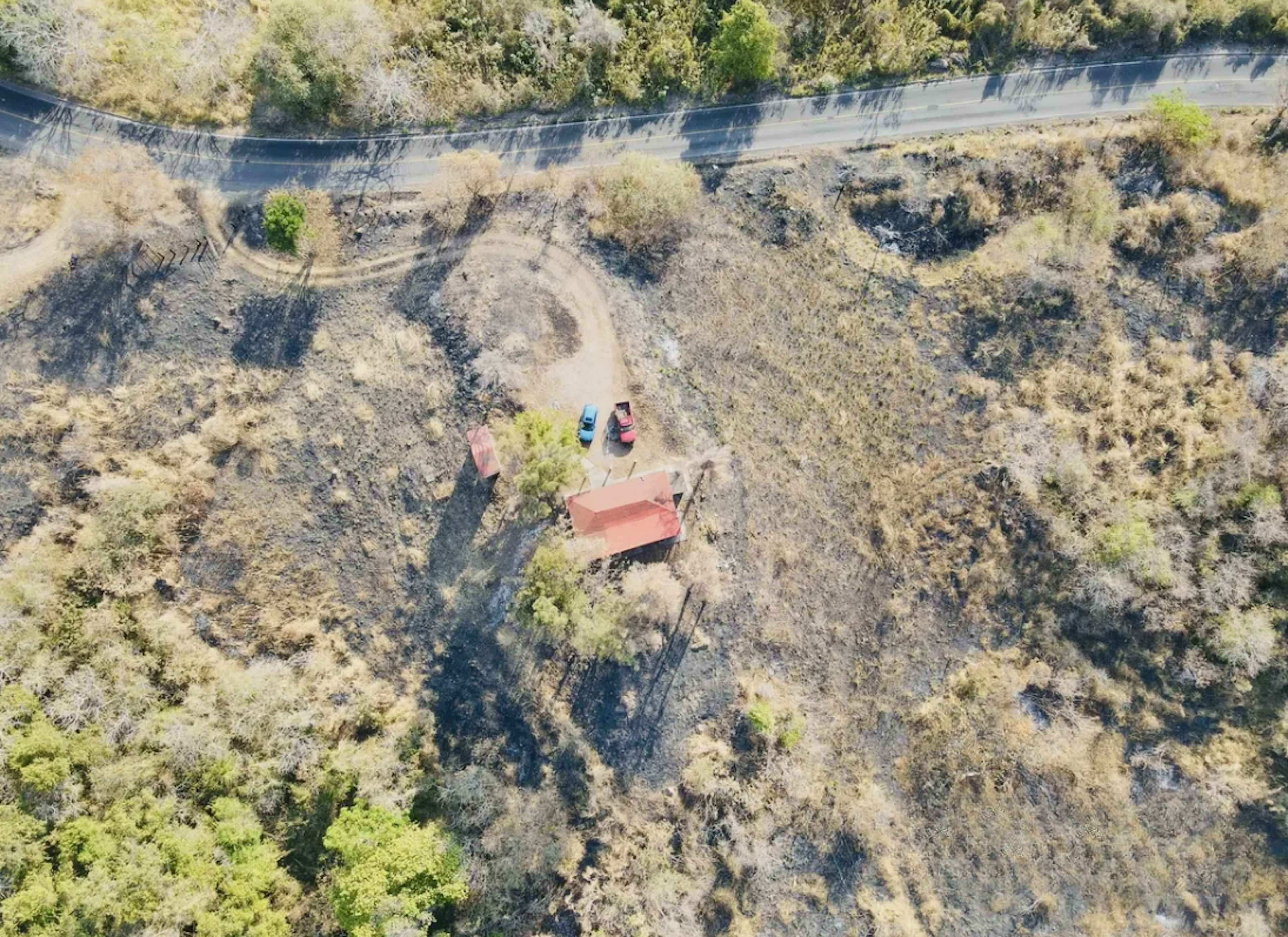 1.5 Hectáreas En Venta Loma Con Espectacular Vista A Pie De Carretera