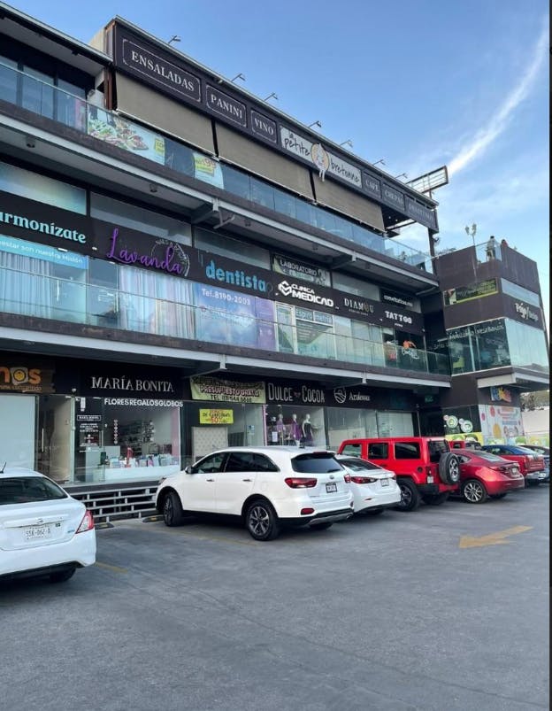 Local Comercial Spot2