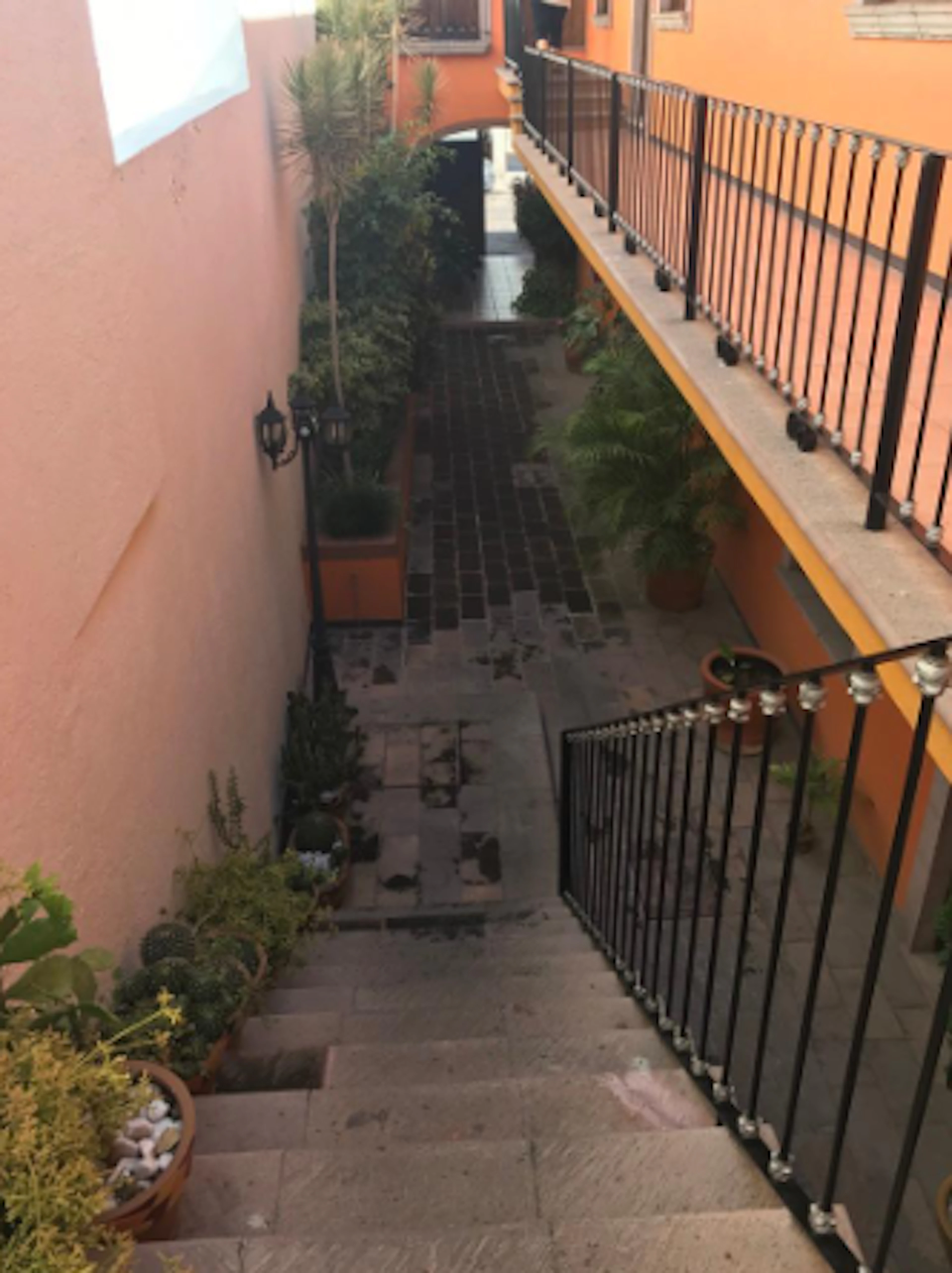 Local Comercial Spot2