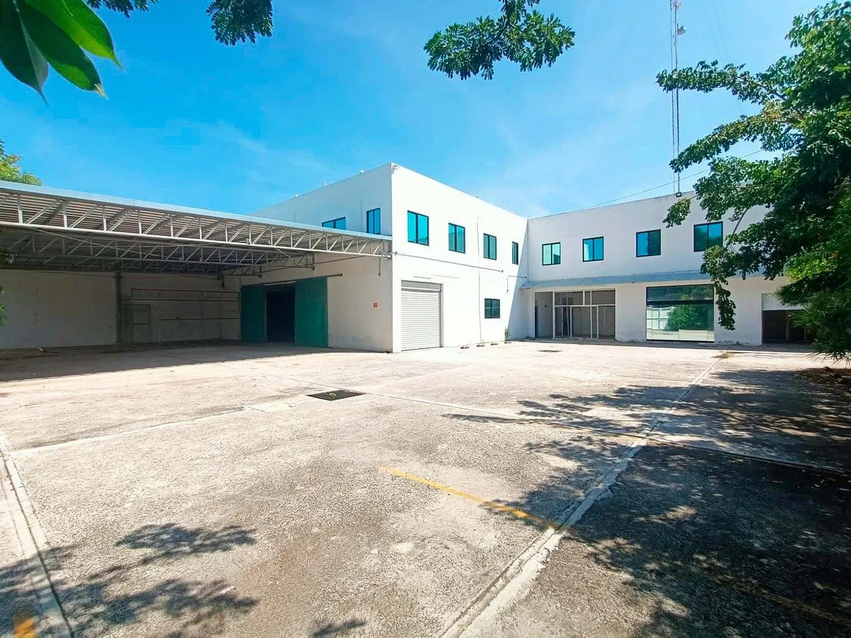 Local Comercial Spot2