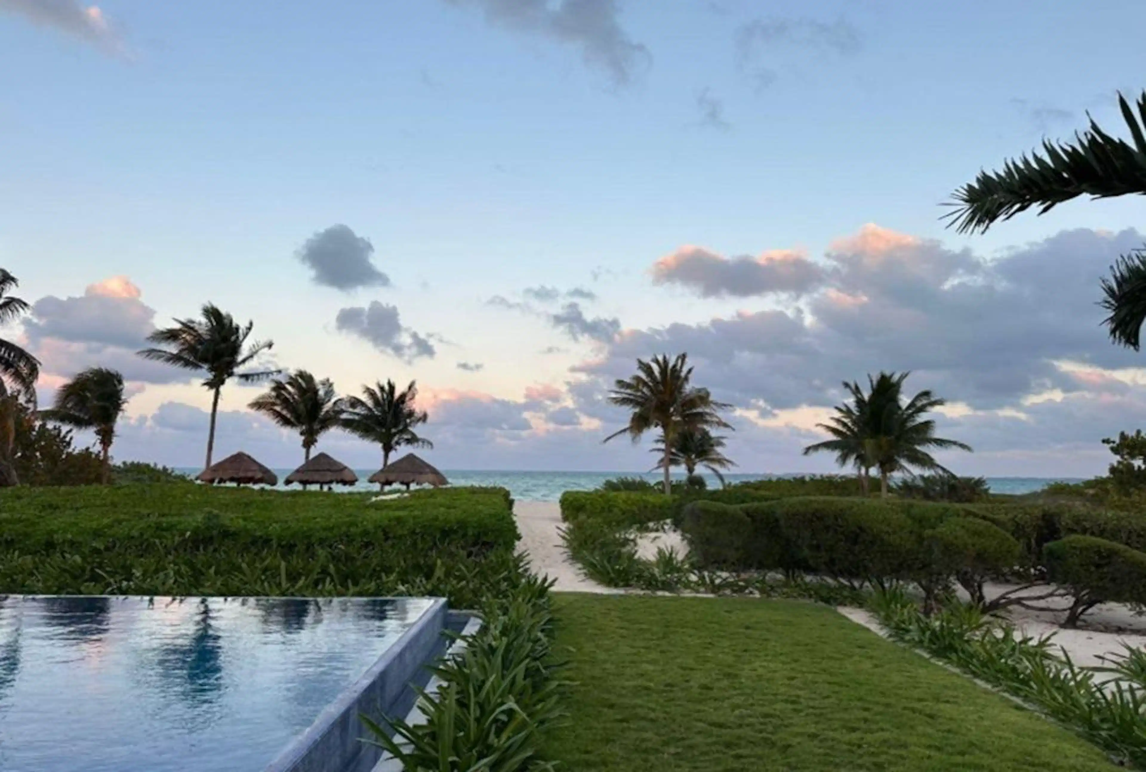 Terreno En Venta Segunda Línea De Playa, En Naáy, Q. Roo