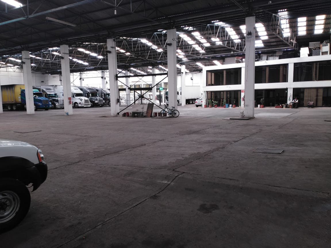 Local Comercial Spot2