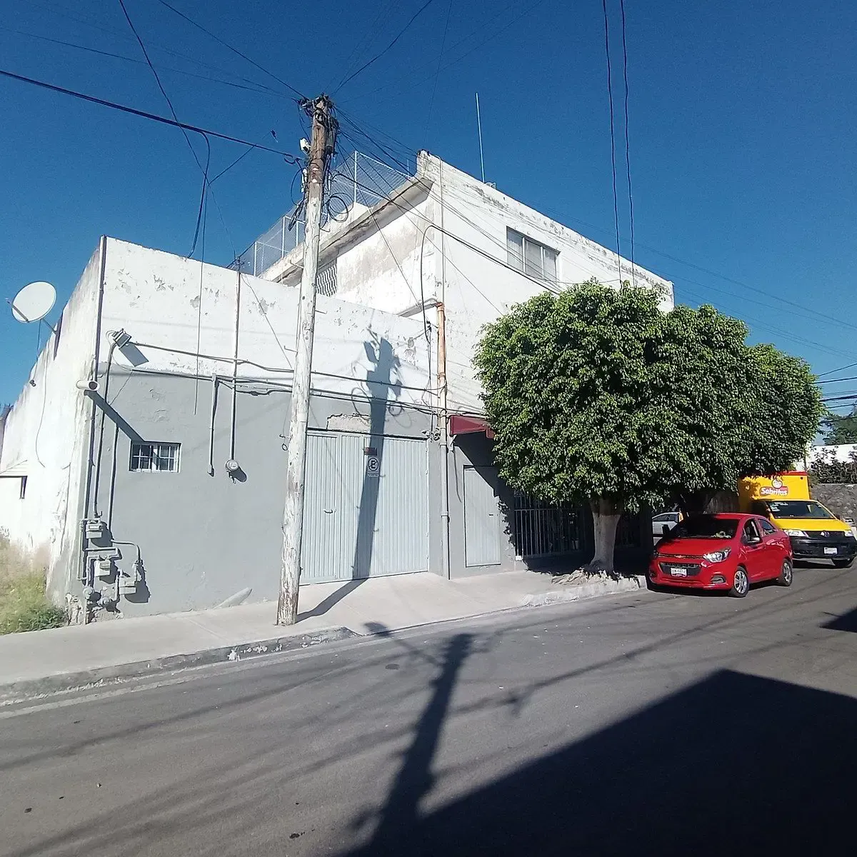 Local Comercial Spot2