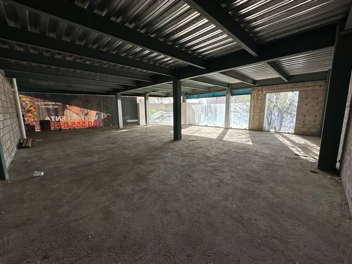 Local Comercial Spot2