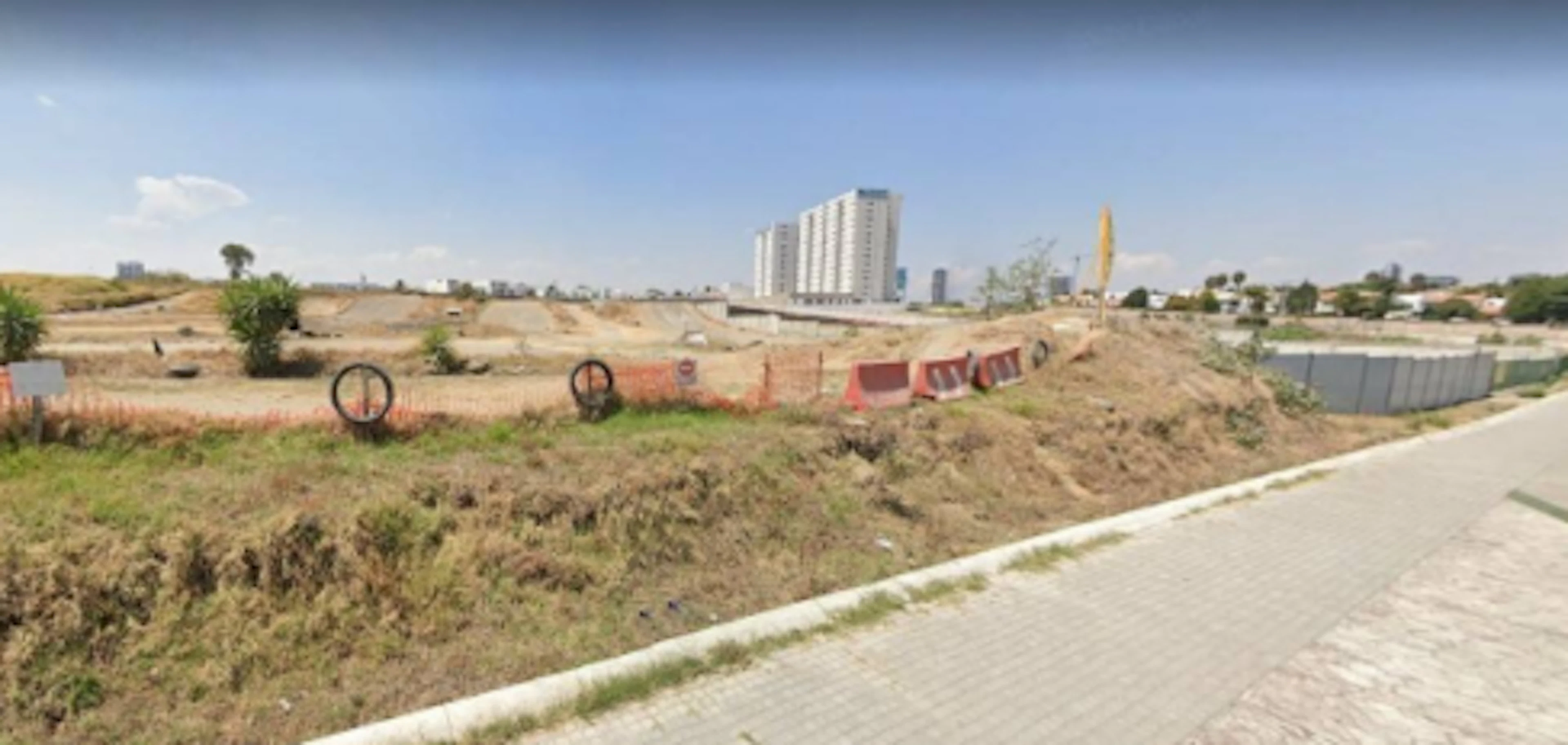Terreno Spot2