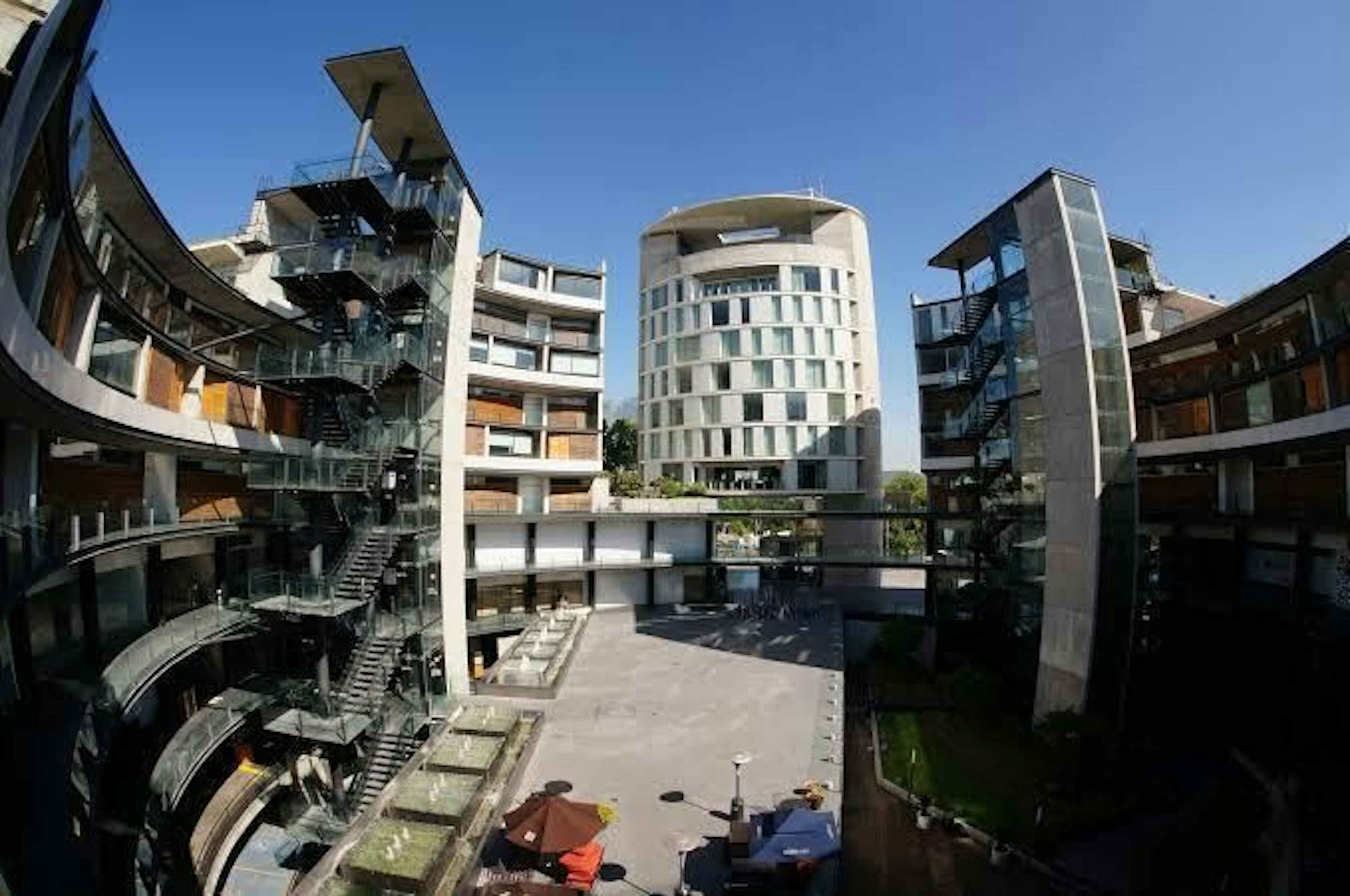 Hermenegildo Galeana 104