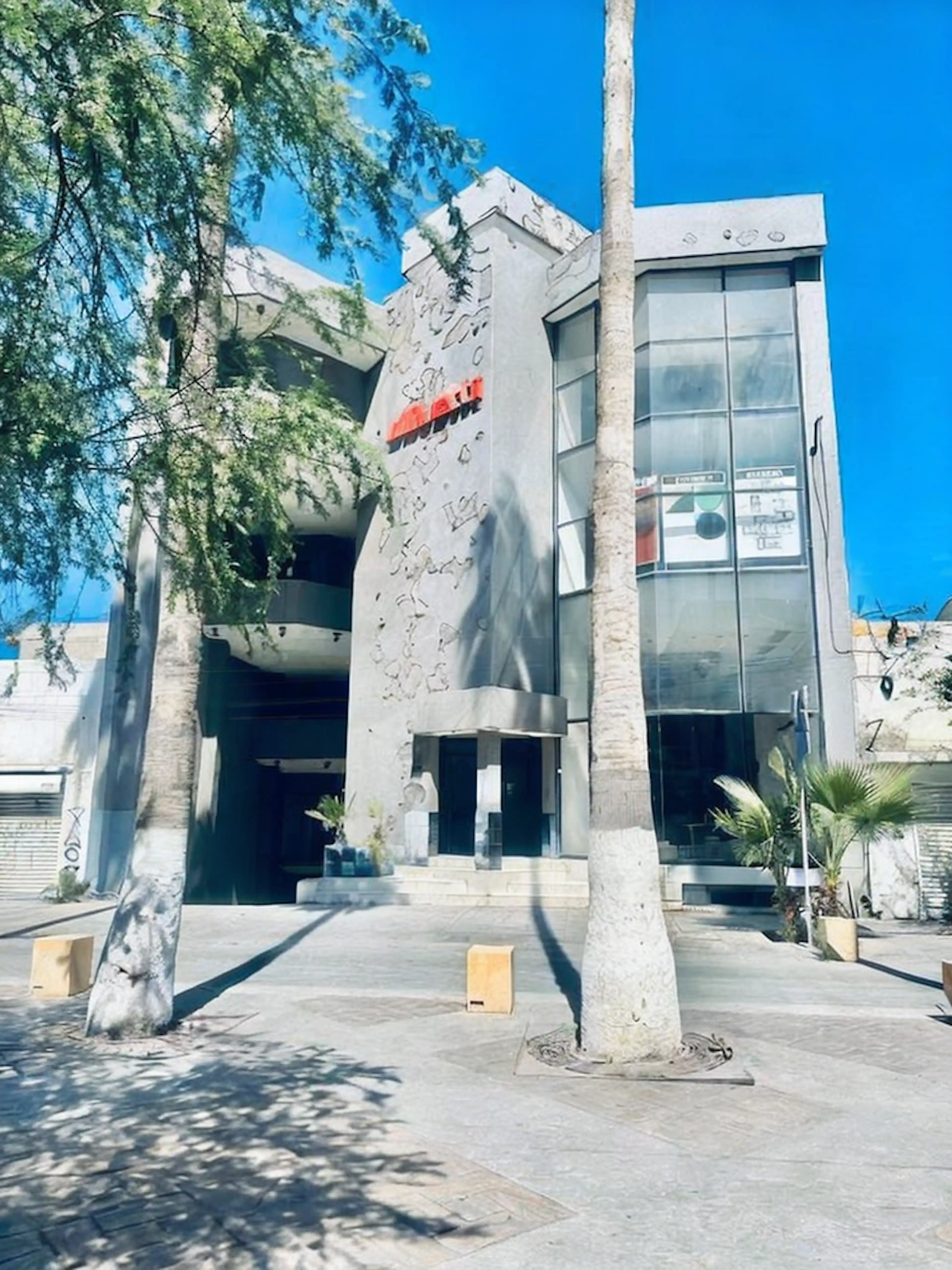 Av. Morelos  Al 800 800