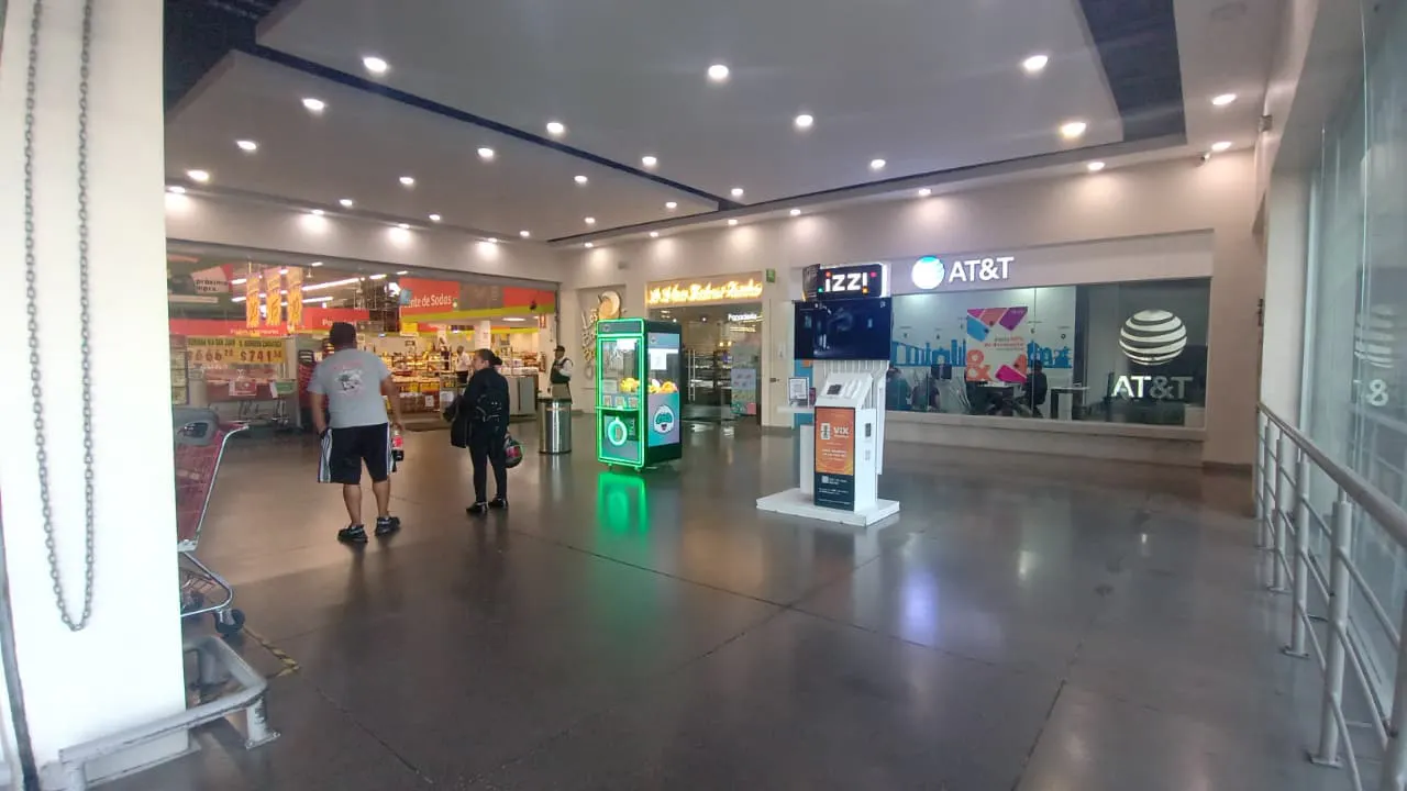 Local Comercial Spot2