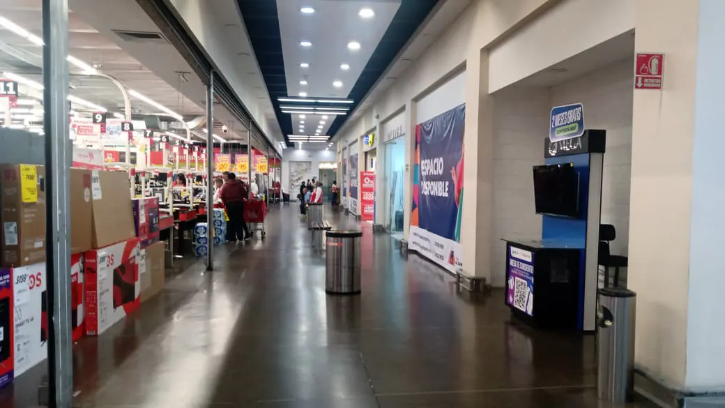 Local Comercial Spot2